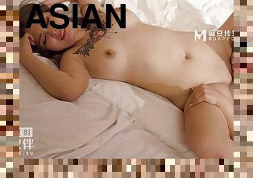 asiatiche, culi, tettone, amatoriali, maturi, lesbiche, mammine-mature, giovanissime, hardcore, video-casalinghi