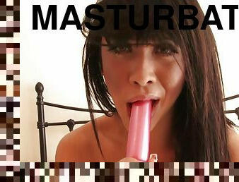 masturbare-masturbation, pasarica, jucarie, taratura, tanar18, excitat, dildo, pizda, bruneta, tate-mici