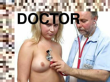 gammal, anal, doktor, första-gången, ung18, dotter, äldre, gammal-och-ung, björn, gyn-undersökning