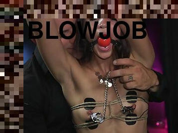 blowjob-seks-dengan-mengisap-penis, gambarvideo-porno-secara-eksplisit-dan-intens, deepthroat-penis-masuk-ke-tenggorokan, bdsm-seks-kasar-dan-agresif, budak, pertama-kali, perempuan-jalang, bersetubuh, ditindik, fetish-benda-yang-dapat-meningkatkan-gairah-sex