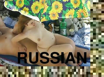 Russian Amateur Porn Having Intercourse On The Beach