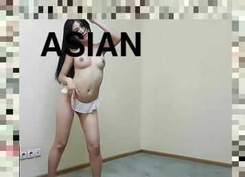 asiatique, masturbation, chatte-pussy, amateur, ados, jeune-18, par-voie-orale, solo, petits-seins, taquinerie