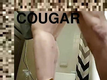 Cougar nailed - Big arse