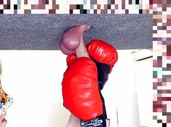 Brave girl smashes balls in new Ballbusting boxing video