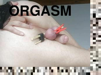 Teasing Orgasm with Buttplug