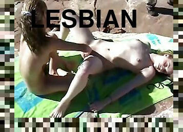Teen April gets licked by a lesbian