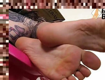 latini, massaggi, piedi, rosse, pov, italiani, feticci, solitari, tatuaggi, gambe