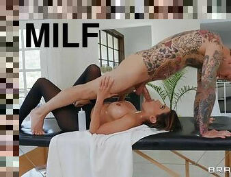 gigantisk-kuk, milf, latinska, knull, söt-sweet, tatuering