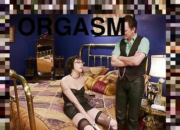 orgasm, leksak, bdsm, strumpor, fetisch, förnedring, dominans, brunett