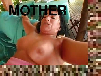 Big ass brazilian mother and daughter analized