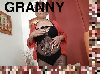 Granny Tarra and her old pussy still give a lot of pleasure
