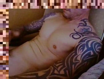 white boy with tattoos solo cum