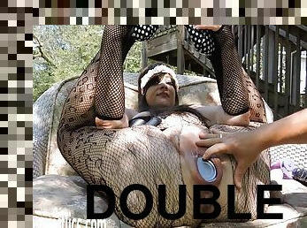 Horny BBW double fisting amateur porn