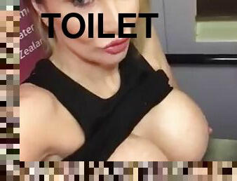 toilet, bokong