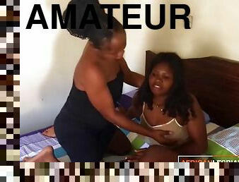 Amateur African lesbians have fun