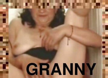 Granny webcam pussy