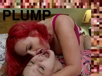 Plump woman wearing a strap-on n fucked hard redhead shemale