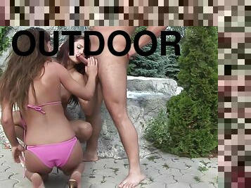 Outdoor Fucktivities - Two Teens Enjoy An Outdoor Three