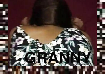 vieux, chatte-pussy, fellation, granny, ados, pute, 18ans, bukkake, plus-agée, solo