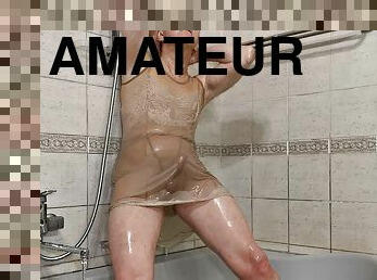 baignade, masturbation, collants, amateur, fellation, ejaculation-sur-le-corps, gay, maison, branlette, secousses