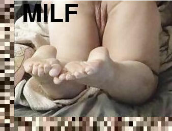 cur, capra, pasarica, amatori, milf, mama, bbw, fundulet, picioare, pov