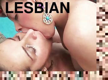 lesbian, orang-latina, berciuman