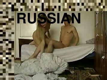 Russian milf mom in morning fuck not stepson spycam