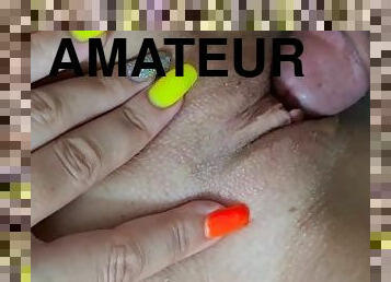 Amateur Couple's Real Homemade Porn! Clitoris Rubbing! Close Up Pussy! Real Orgasm! Sucking!