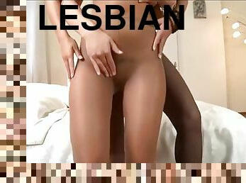 Joi remix pantyhose lesbians