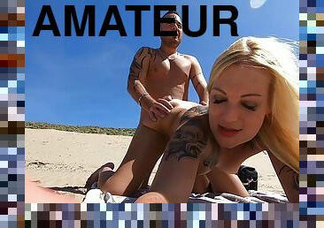 amaterski, analno, nemke, kremna-pita, plaža, pov, blond, tattoo