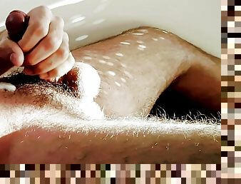 poilue, masturbation, amateur, ejaculation-sur-le-corps, gay, branlette, ejaculation, solo, boules, ours