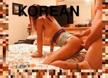 Korean girlfriend with a perfect ass tries anal