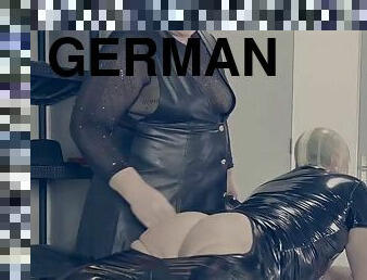 Dominatrix Mistress April - Slave Maintenance