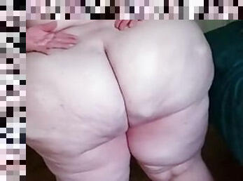 BBW Pear Booty