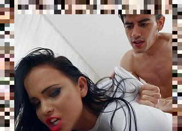 Charming hispanic babe Jennifer Mendez memorable sex video