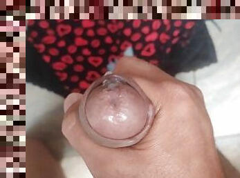 mastubasi, stocking, cumshot-keluarnya-sperma, celana-dalam-wanita, sperma, fetish-benda-yang-dapat-meningkatkan-gairah-sex, seorang-diri