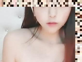 Anal masturbation seduces Asian chick on webcam