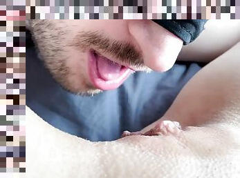 Blindfolded guy eats pussy up close