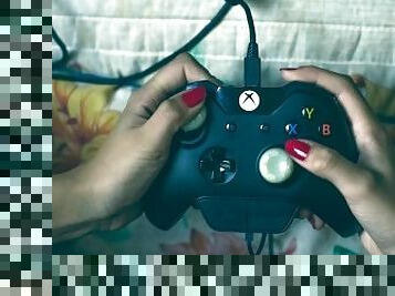 Gamer Girl gets distracted from her boyfriend leading to unexpected sex and cuming while gaming????