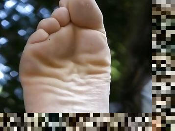 Sexy feetfetish soles