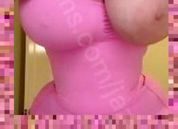 Pink outfit or pink nipples, which do you prefer?