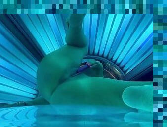 Public Masturbation: Horny Sexy blonde masturbates and squirts in tanning bed salon