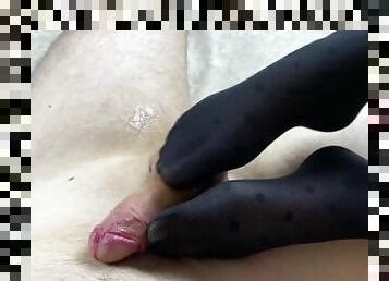 istaking-pantyhose, baguhan, mga-nene, negro-negra, paa, gerlpren, tamod, fetish, pagdyakol-ng-titi-gamit-ang-paa, naylon