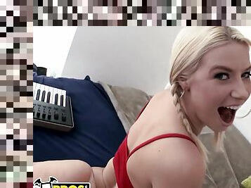 Blonde slut Anikka Albrite - Pov couple hardcore