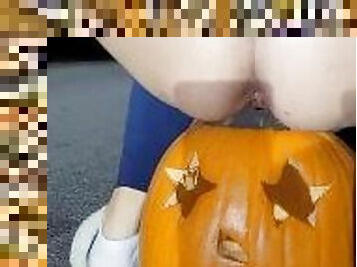 pissaaminen, julkinen, pillu-pussy, amatööri, typykät, milf, fetissi, halloween