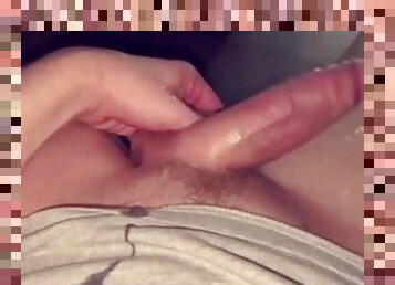 tetas-grandes, con-el-puño, meando, squirting, anal, maduro, chorro-de-corrida, polla-enorme, gay, paja