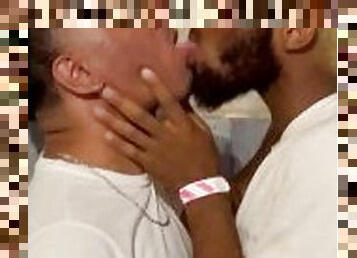 público, amador, interracial, gay, francês, pov, beijando, colégio, fetiche, gay-adolescente