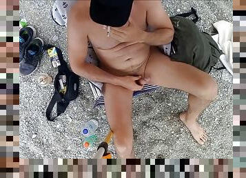 mastubasi, di-tempat-terbuka, umum, kurus, amatir, homo, handjob-seks-dengan-tangan-wanita-pada-penis-laki-laki, pantai