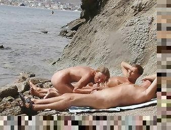 nudist, dilettant, reifen, babe, erotisch-mutti, mamma, strand, spitzel, 3etwas, blondine