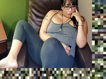 Feet And Tight Leggings Distracted While Watching T.v. 5 Min